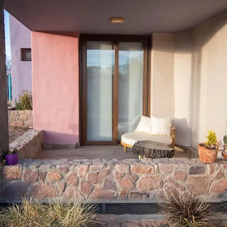Tikay Humahuaca Refugio De Tierras Apartment Exterior photo